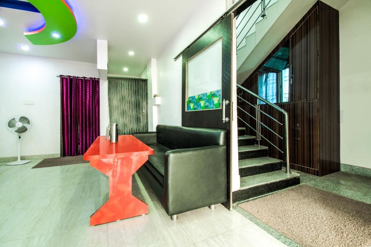 Danapur Oyo 14993 Rp Palace מראה חיצוני תמונה