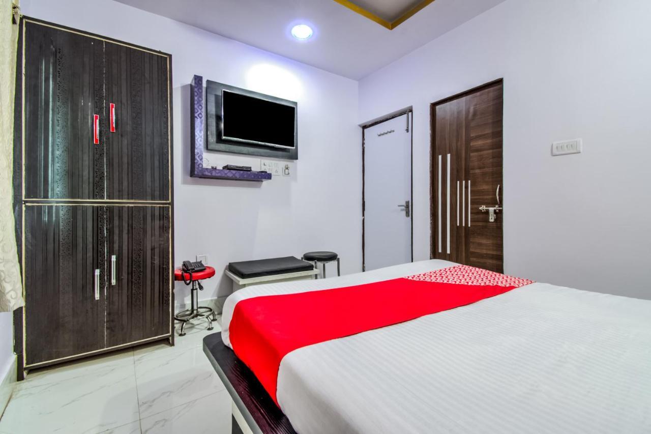 Danapur Oyo 14993 Rp Palace מראה חיצוני תמונה