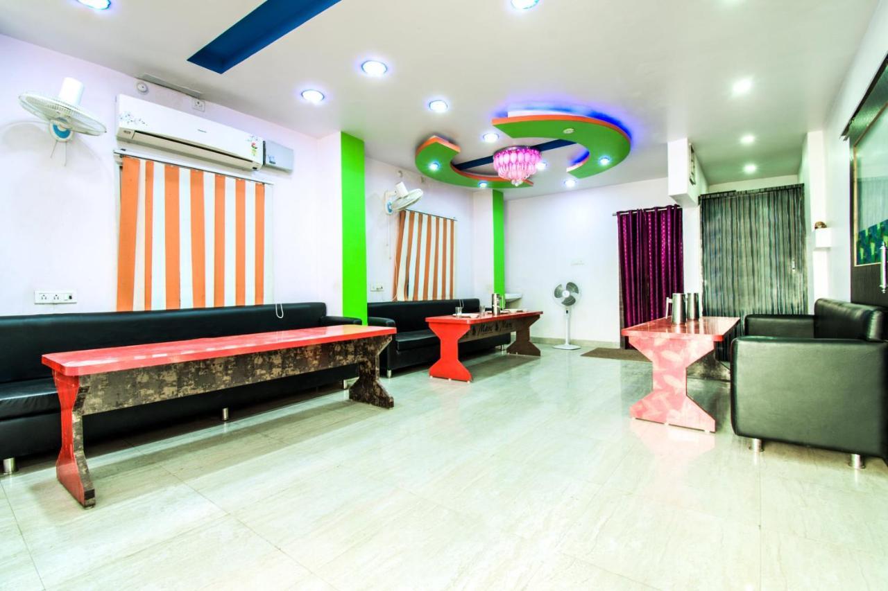 Danapur Oyo 14993 Rp Palace מראה חיצוני תמונה